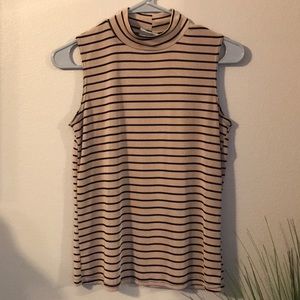 Kathy Ireland Essentials Soft Shimmery Top